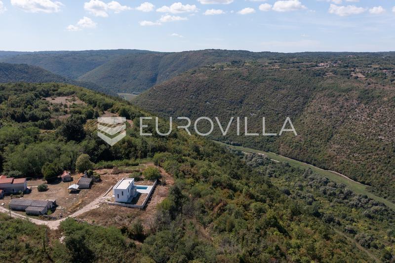 Isztria, Modern villa úszómedencével és kilátással az Učka-hegyre és a természetre - 18