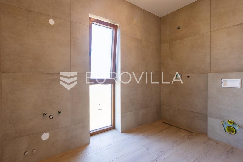 Isztria, Modern villa úszómedencével és kilátással az Učka-hegyre és a természetre - 26