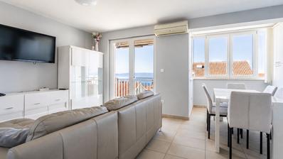 Makarska, Zelenka, driekamerappartement met zeezicht
