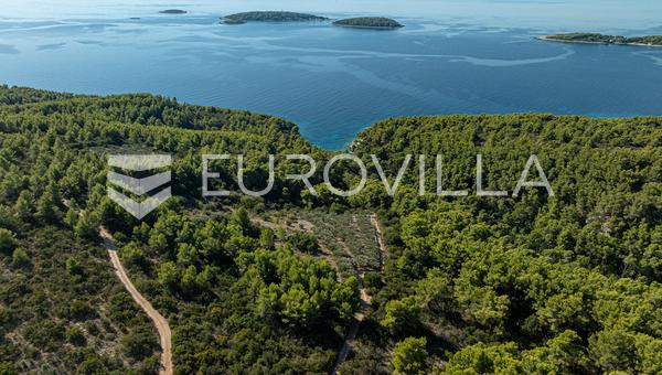 Island of Korčula, Karbuni, agricultural landna