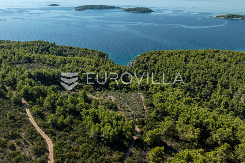Island of Korčula, Karbuni, agricultural landna - 1