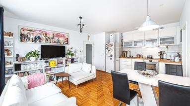 Zagreb, Špansko, a beautiful three-bedroom apartment 69 m²