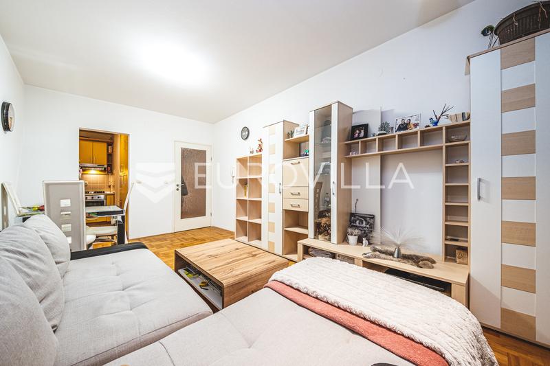 Zagreb, Jaruščica, one-bedroom apartment with garage, net floor area 58 m2