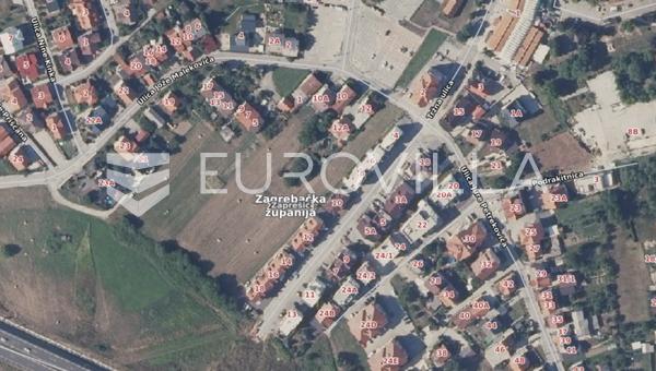 Zaprešić, Centro, terreno exclusivo para construção de 12.502 m²
