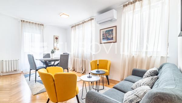Zagreb, Trešnjevka sjever, trosoban namješten stan 53 m² na 2. katu stambene zgrade, garaža
