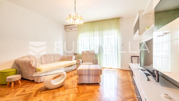 Zagreb, Kajzerica, one-bedroom apartment 48 m² with balcony