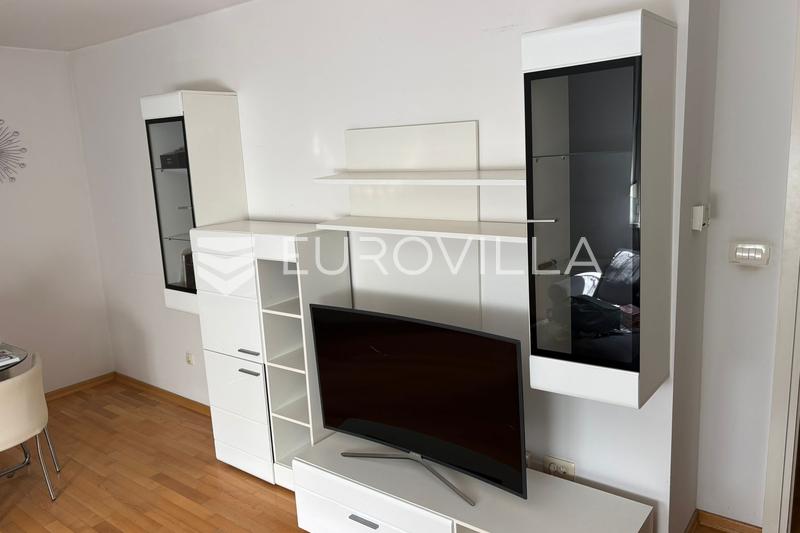 Zagreb, Donje Svetice, well-maintained one-bedroom apartment 50 m² with a garage parking space - 1