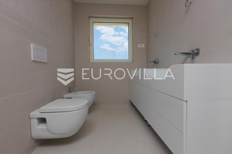 Opatija Privé, ekskluzivan četverosoban stan 138 m², bazen, teretana - 18