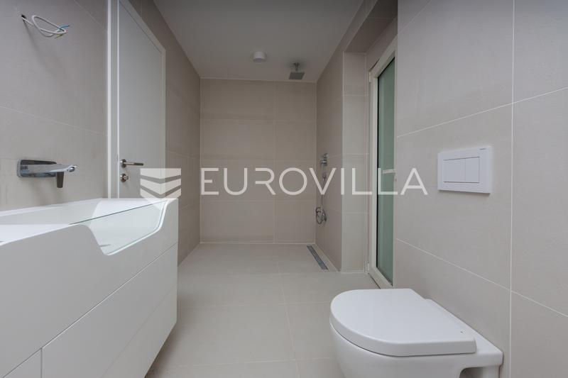 Opatija Privé, ekskluzivan četverosoban stan 138 m², bazen, teretana - 19