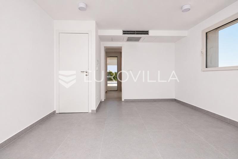 Opatija Privé, ekskluzivan četverosoban stan 138 m², bazen, teretana - 16