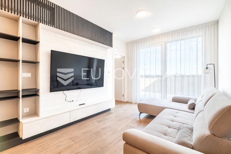 Zagreb, Trešnjevka, novogradnja, četverosoban stan 100 m², prvi najam, parking - 2