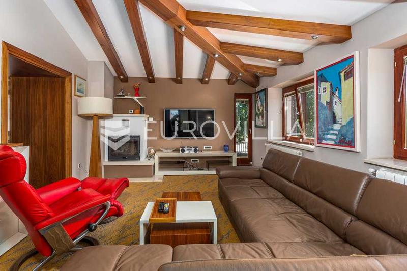 Krk, Dobrinj, rustikalna villa s grijanim bazenom od 60 m², jacuzzijem, saunom i fitnessom - 8