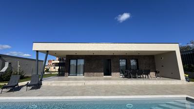Istrien, Jakovici - Nybygget, etplanshus på 144 m² med to soveværelser og swimmingpool