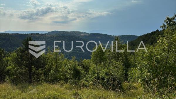 Istria, vicino a Oprtalj - Un'oasi di pace con viste mozzafiato