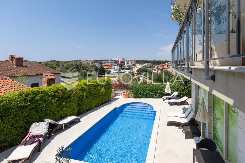 Istra, Pula, luksuzni butični hotel na iskani lokaciji s pogledom na morje - 3