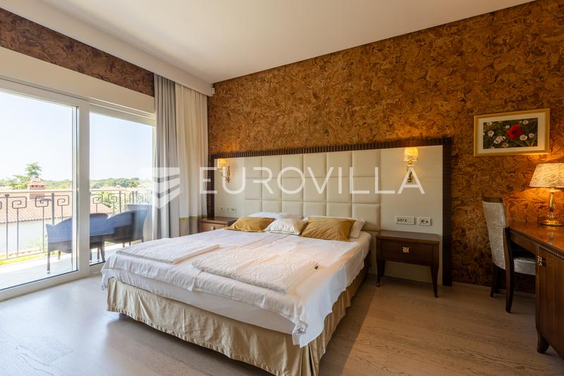 Istra, Pula, luksuzni butični hotel na iskani lokaciji s pogledom na morje - 20