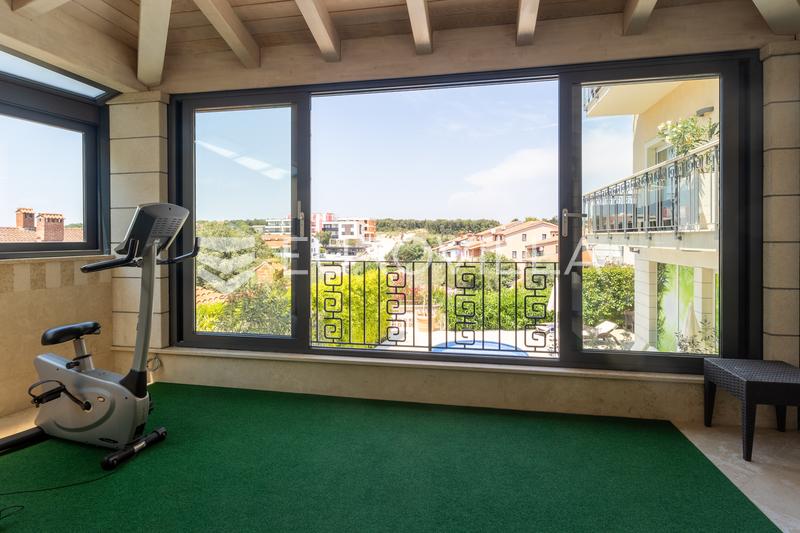 Istra, Pula, luksuzni butični hotel na iskani lokaciji s pogledom na morje - 48