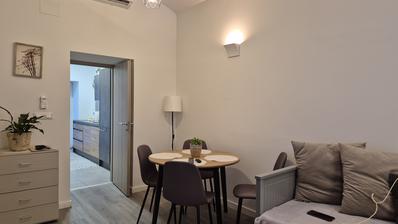 Zagreb, Šenoina, dvosoban stan 42 m²