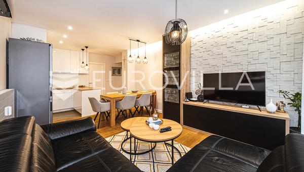 Zagrzeb, Spansko, atrakcyjne 4-pokojowe mieszkanie, 69 m² 22 m² zadaszony taras.