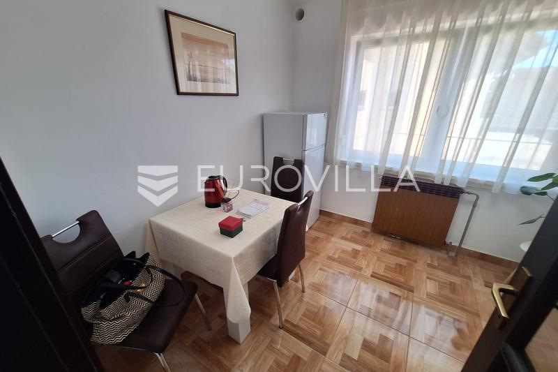 Karlovac, Gornje Mekušje, hiša 95 m², blizu centra - 1