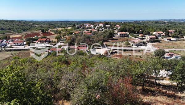 Istra, Vižinada, atraktivno građevinsko zemljište s otvorenim panoramskim pogledom na more