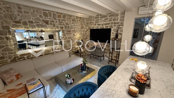 Kukljica, casa de piedra dálmata en una excelente ubicación cerca del mar