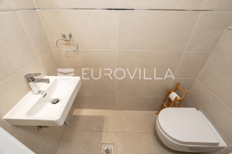 Dubrovnik, kiralık, bahçeli ve teraslı dört odalı daire - 11