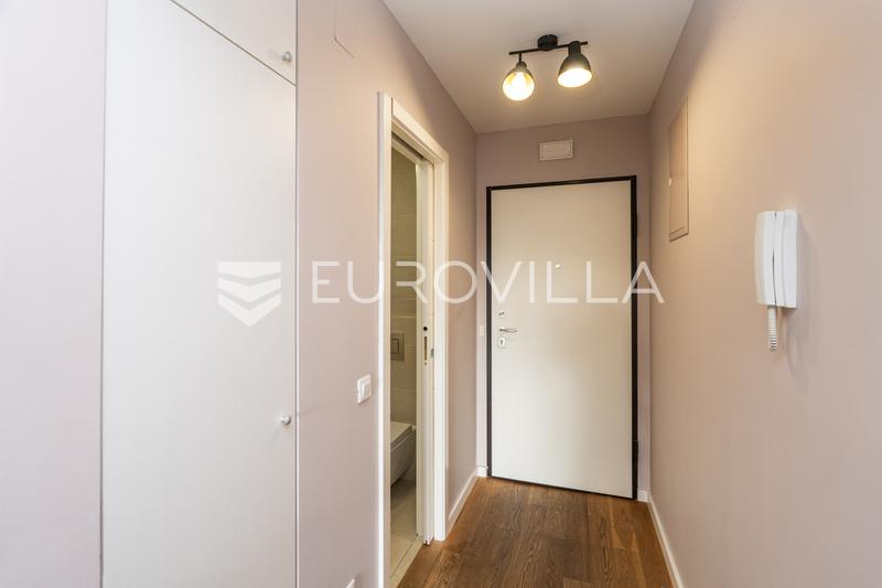 Dubrovnik, kiralık, bahçeli ve teraslı dört odalı daire - 10