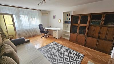 Osijek, Centar, Prodaja, stan 77 m 2 u Kapucinskoj, 4. kat
