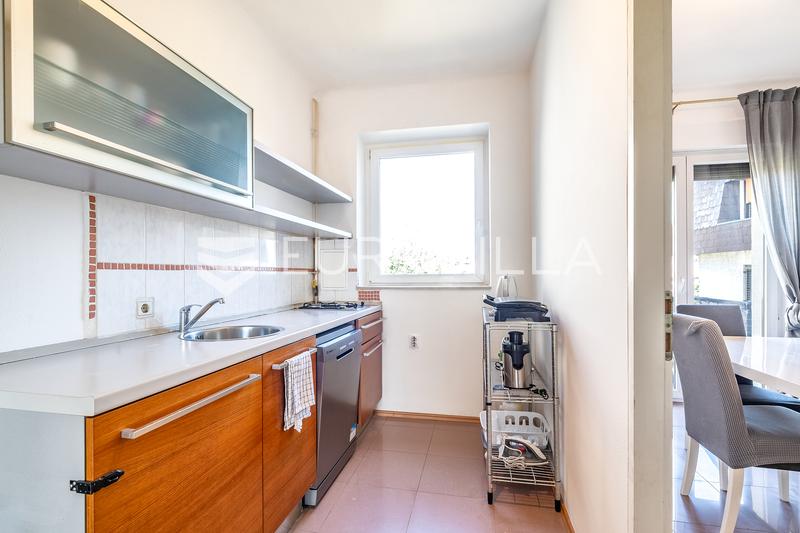 Záhřeb, Salata, Vocarska, 2-pokojový byt o rozloze 68 m² ve druhém patře. - 9