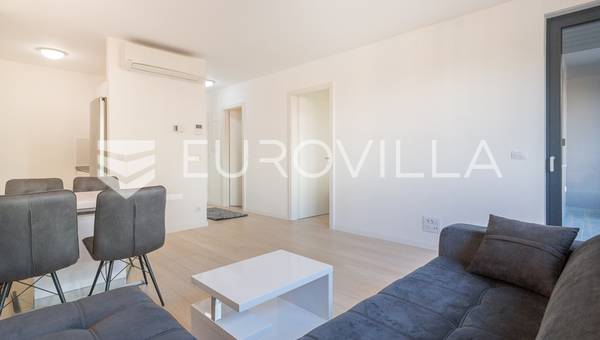 Knežija, novogradnja prekrasan dvosoban stan 50 m²