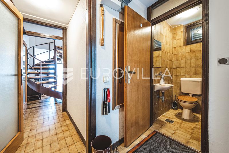 Загреб, Ксавер, трехэтажная квартира 100 м² и гараж - 15
