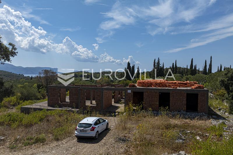Peljesac, Loviste, uferdig hus på byggetomt - 11