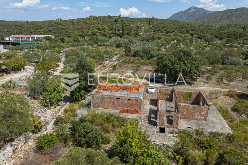 Peljesac, Loviste, uferdig hus på byggetomt - 8