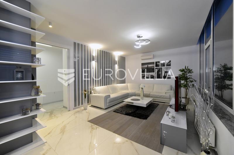 Zagrebe, Medvedgradska, luxuoso apartamento de dois quartos com 139,36 m² e 2 lugares de estacionamento na garagem - 2