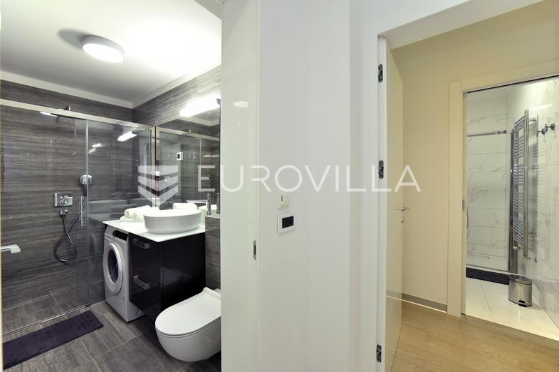 Zagrebe, Medvedgradska, luxuoso apartamento de dois quartos com 139,36 m² e 2 lugares de estacionamento na garagem - 14