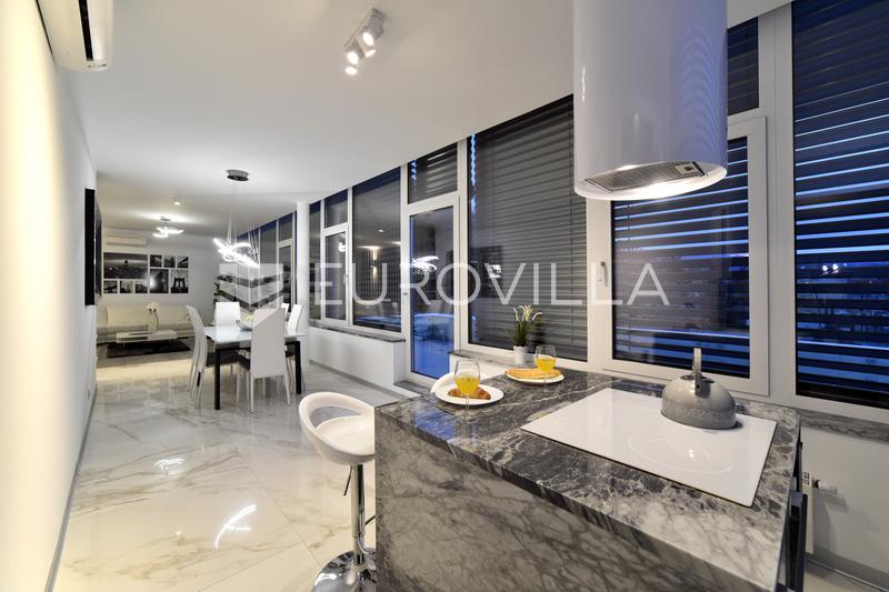 Zagrebe, Medvedgradska, luxuoso apartamento de dois quartos com 139,36 m² e 2 lugares de estacionamento na garagem - 11