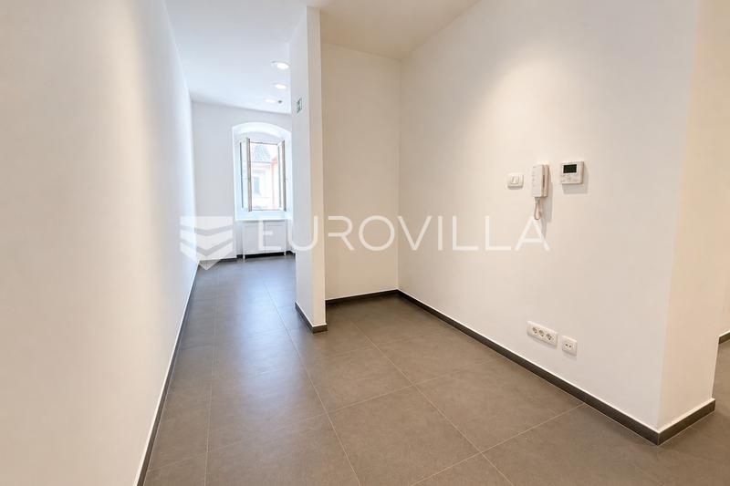 Rijeka, Centar, NAJAM, poslovni prostor, ured, 115 m², 2. kat - 8