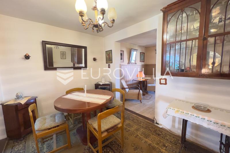 Istria, Novigrad surroundings, charming row house with sea view and garden