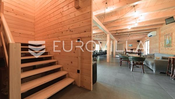 Baranja - turistický a obchodní komplex na pozemku o rozloze 16.000 m²