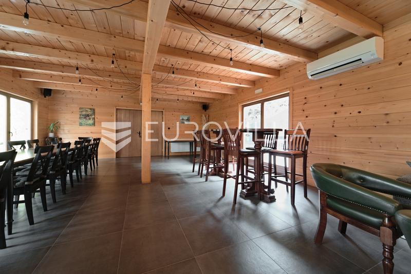 Baranja - turistický a obchodní komplex na pozemku o rozloze 16.000 m² - 3