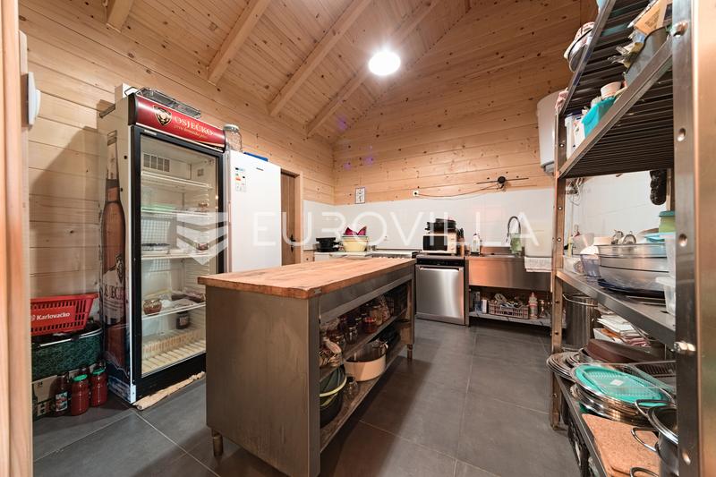 Baranja - turistický a obchodní komplex na pozemku o rozloze 16.000 m² - 7
