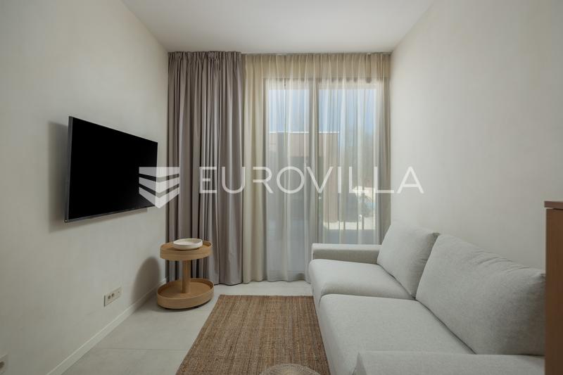 Istrien, Labin - top moderne Villa B, beheizter Pool 48 m², 2402 m² Landschaftsgarten - 59