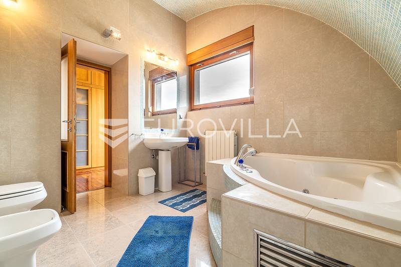 Zagrzeb, Pantovcak, luksusowy dwupokojowy penthouse, 180 m² - 7