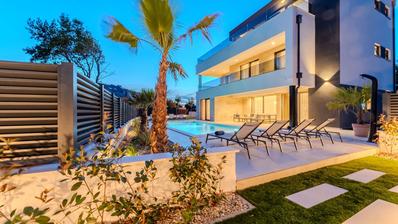 Zadar, Privlaka - Moradia Moderna Exclusiva com Piscina e Área de Bem-estar