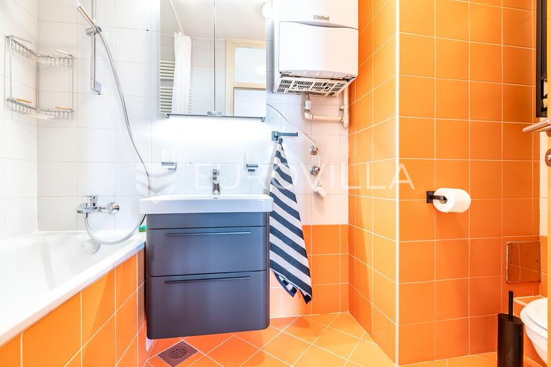 Zagreb, Knežija, beautiful three-bedroom apartment with garage in a great location 62 m² - 7