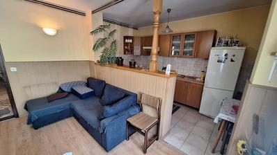 Karlovac, Stative, hus 270 m², 40 m till Dobrafloden