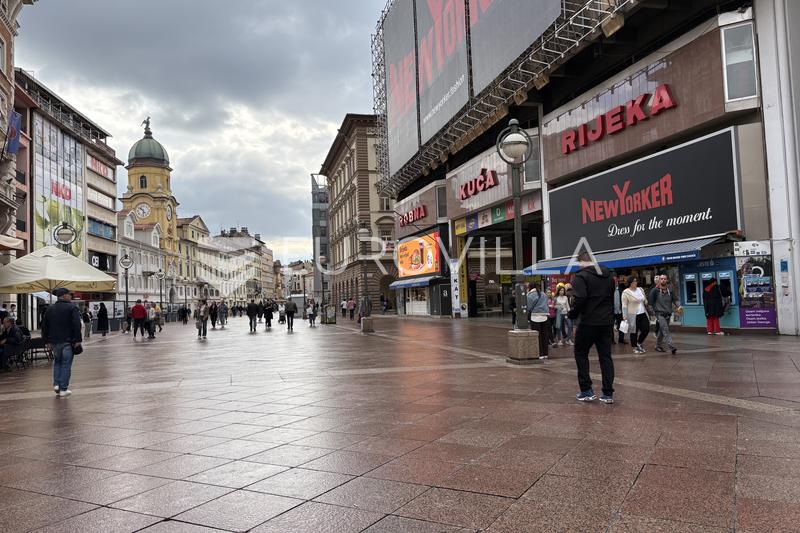 Rijeka, Centar, poslovni prostor površine 75m2