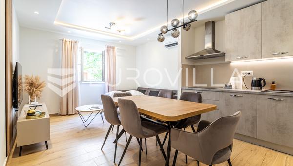 Kaštel Novi, novo prenovljeno dvosobno stanovanje