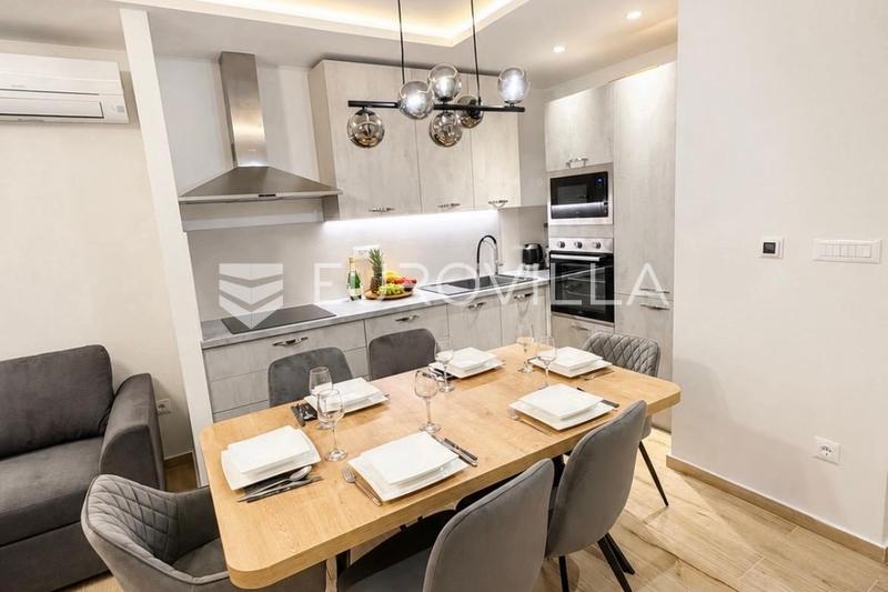 Kastel Novi, appartement de deux chambres récemment rénové - 6
